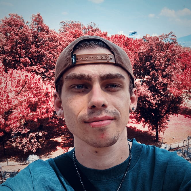 Matthew Colvin headshot